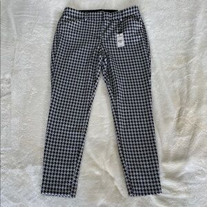 New Tags 🛍️ 4 Petite EXPRESS black white houndstooth skinny mid rise STRETCH